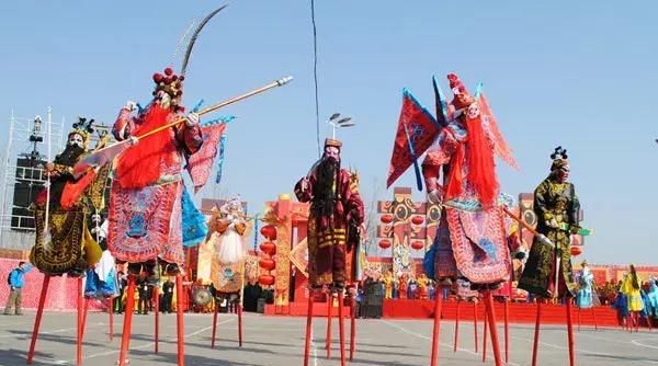 元宵节，花海乐园请您领取灯酒宴邀请函！