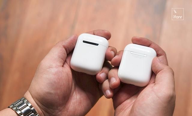 新 AirPods 评测：看不出是新款？亮点都在细节