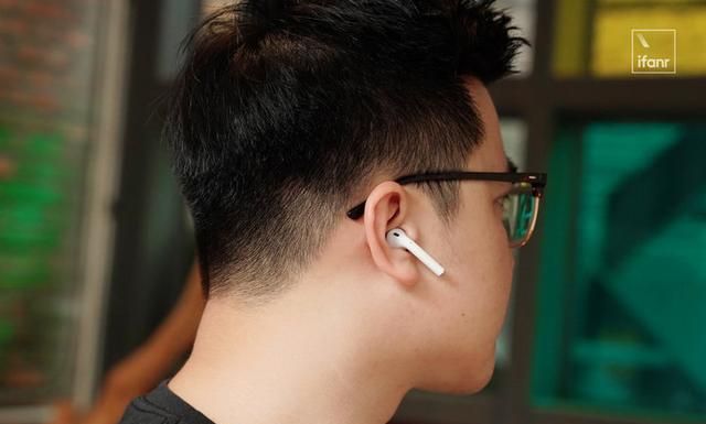 新 AirPods 评测：看不出是新款？亮点都在细节