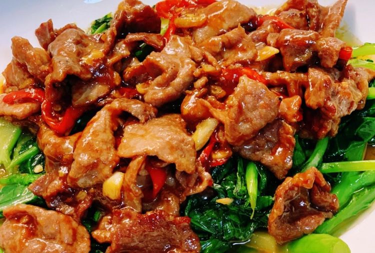 小炒牛肉超级好下饭的家常菜图1