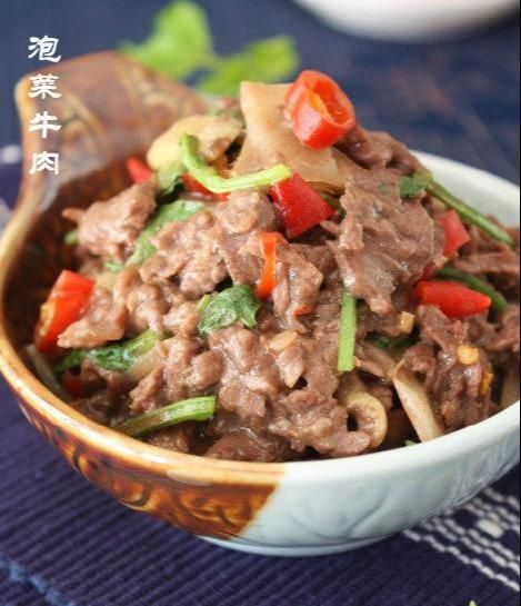 超级下饭的快手小炒：泡菜牛肉