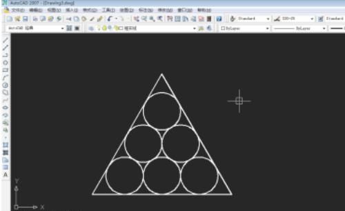 autocad中如何绘制等边三角形，cad如何画等腰三角形浮阀孔？图7