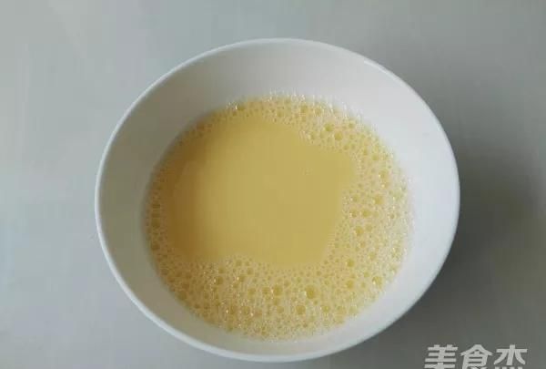 鸡蛋羹大火蒸多长时间，鸡蛋羹用炒菜锅蒸几分钟蒸熟？图6